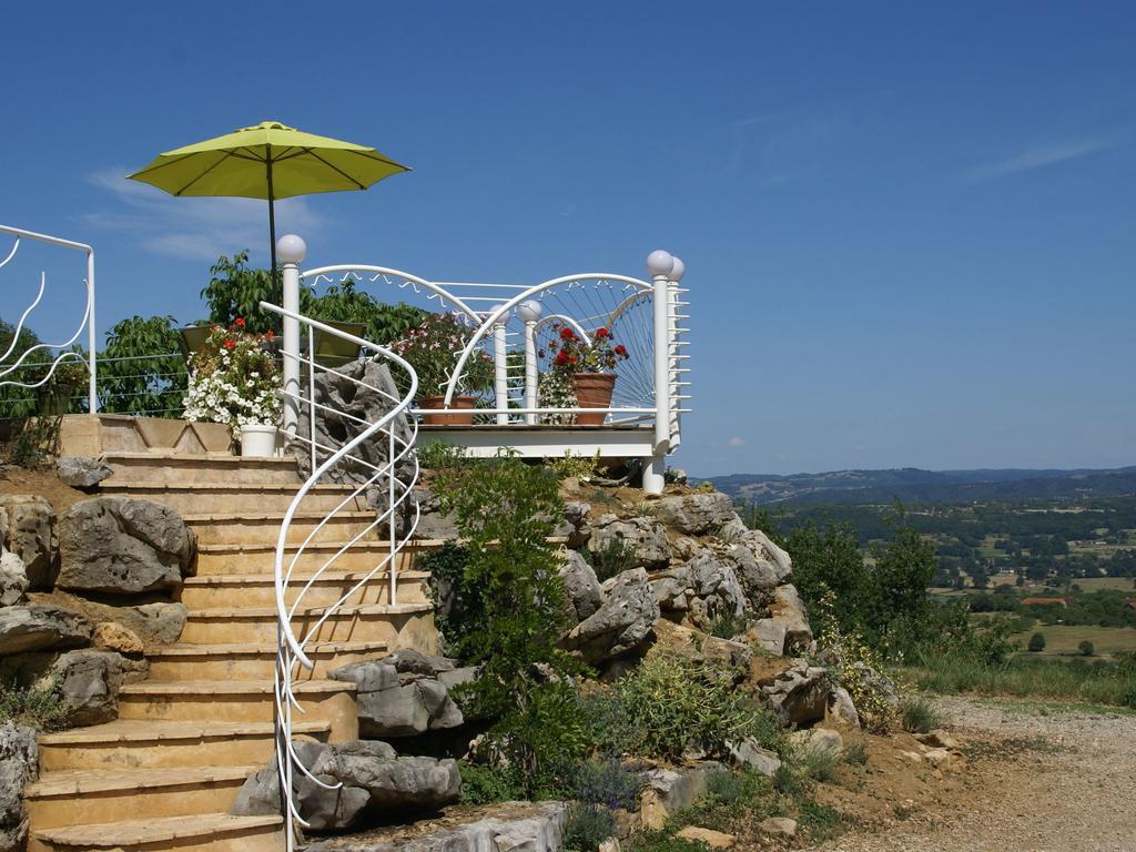 Modern Holiday Home With Private Pool ルブレサック 部屋 写真