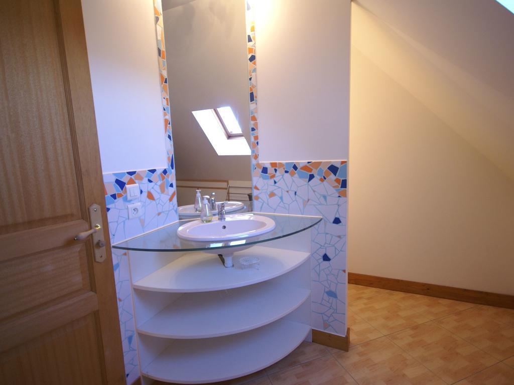 Modern Holiday Home With Private Pool ルブレサック 部屋 写真